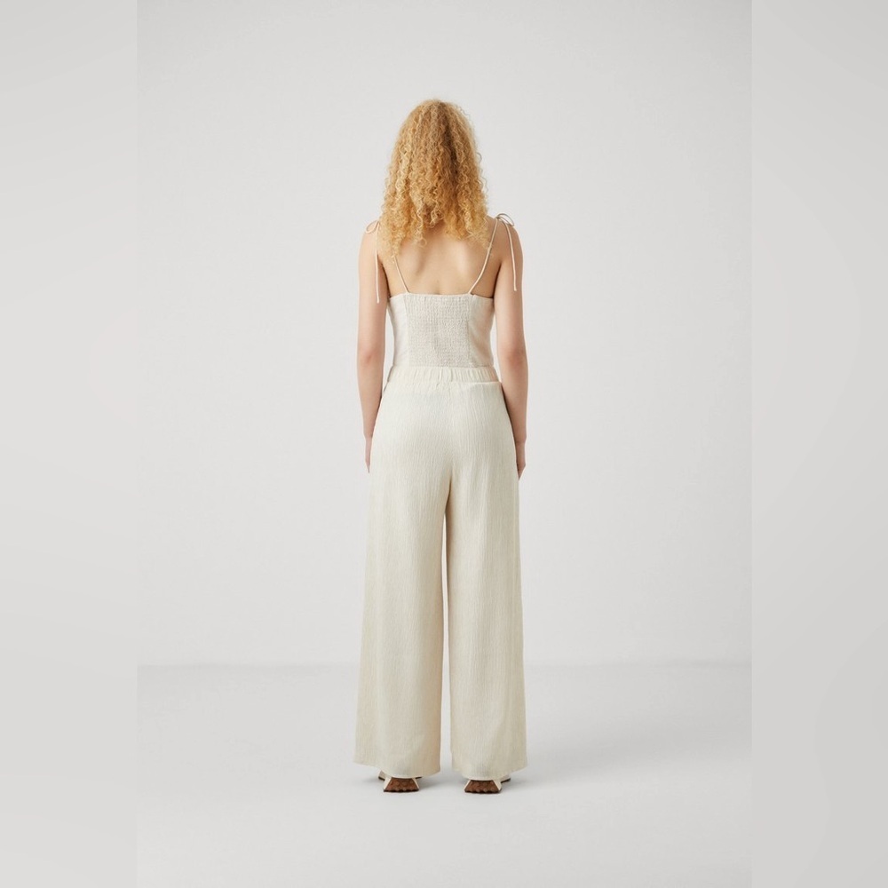 Abercrombie & Fitch Off-White Wide-Leg Pants - Picture 3 of 16